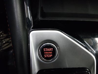 2023 Nissan Altima — photo 17 view