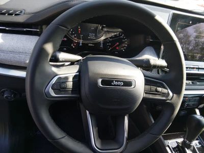 2024 Jeep Compass - Photo 12