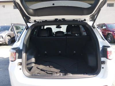 2024 Jeep Compass - Photo 11