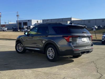 2025 Ford Explorer - Photo 6