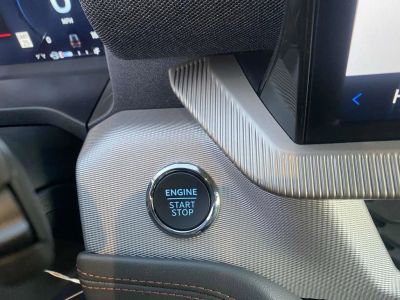2025 Ford Explorer - Photo 24