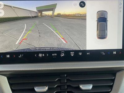 2025 Ford Explorer - Photo 22