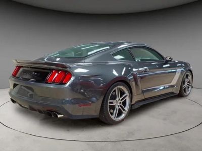 2017 Ford Mustang — detail view
