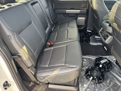 2025 Ford F-250SD - Photo 15