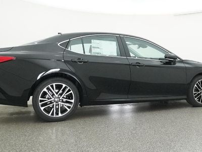 2026 Camry XLE — photo 14 view