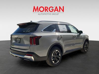 2026 Kia Sorento — photo 8 view