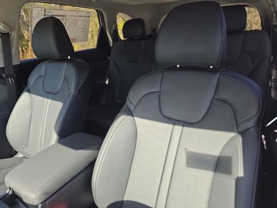 2026 Kia Sorento — photo 23 view