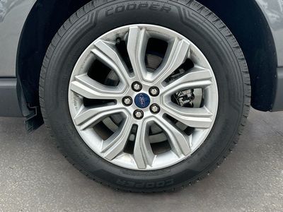 2020 Ford Edge - Photo 31