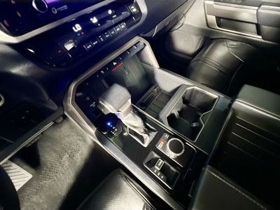 2024 Toyota Tundra - Photo 21