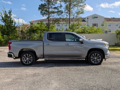 2023 Chevrolet Silverado 1500 — engine compartment view