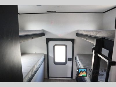2026 Jayco Jay Feather — photo 21 view