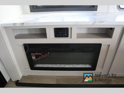 2026 Jayco Jay Feather — photo 18 view