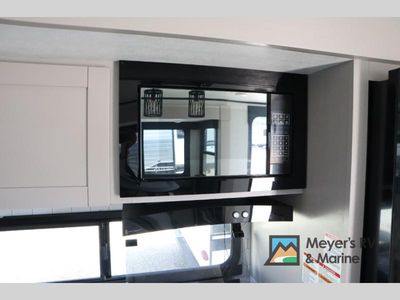 2026 Jayco Jay Feather — photo 17 view