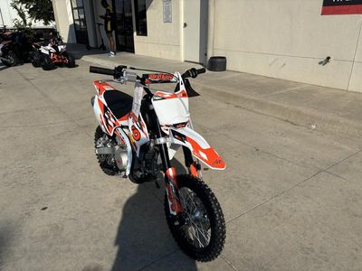 2026 Kayo TD 125 in WHITE — front three-quarter view