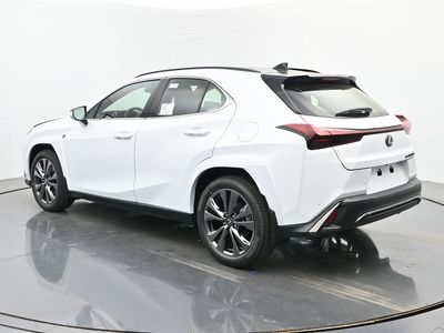 2026 Lexus UX HYBRID - Photo 3