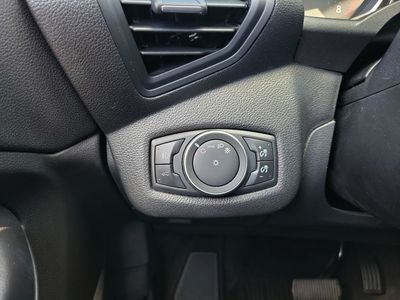2019 Ford Escape - Photo 26