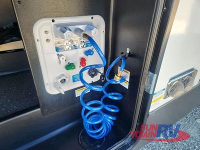 2023 Forest River RV Flagstaff Super Lite - Photo 9