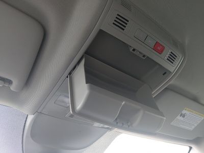 2024 Volkswagen Taos — photo 20 view
