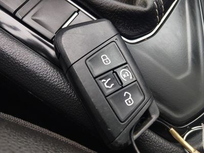 2024 Volkswagen Taos — photo 15 view