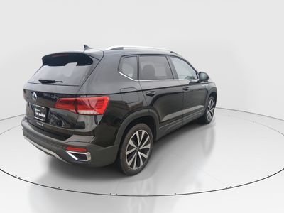 2024 Volkswagen Taos — photo 7 view