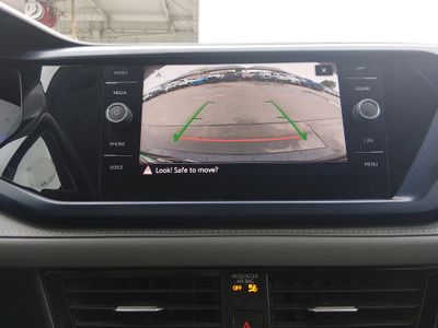 2024 Volkswagen Taos — photo 16 view