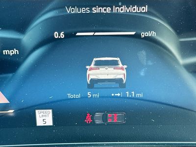 2026 BMW X3 — photo 9 view
