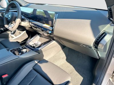 2026 BMW X3 — photo 24 view