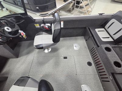 2025 Crestliner 1650 Kodiak WT - Photo 18