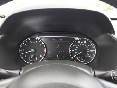 2024 Nissan Altima — photo 14 view
