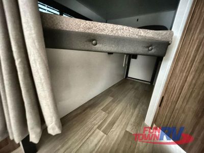 2026 Keystone RV Passport Super Lite — photo 53 view