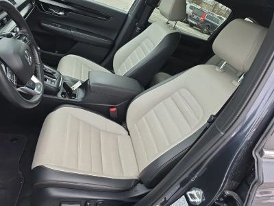 2024 Honda CR-V Hybrid Sport Touring — photo 11 view