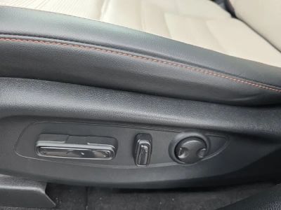 2024 Honda CR-V Hybrid Sport Touring — photo 12 view