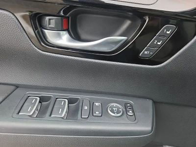 2024 Honda CR-V Hybrid Sport Touring — photo 13 view