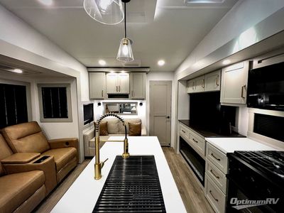 2025 Brinkley RV Model Z - Photo 4