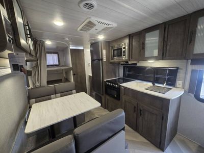2022 Forest River Salem Cruise Lite - Photo 9