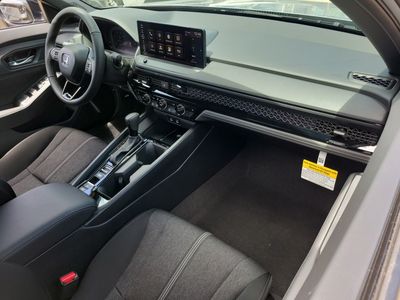 2026 Honda Accord Hybrid - Photo 11