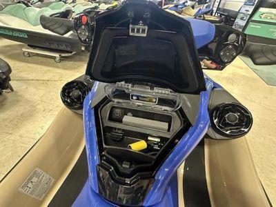 2025 Sea-Doo Wake Pro 230 - Photo 11