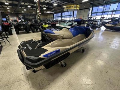2025 Sea-Doo Wake Pro 230 - Photo 6