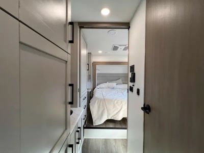 2027 Entegra ODYSSEY — photo 18 view