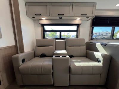 2027 Entegra ODYSSEY — photo 9 view
