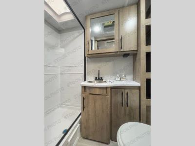 2024 Grand Design Imagine XLS - Photo 16