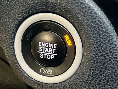 2019 Chrysler 300 - Photo 20