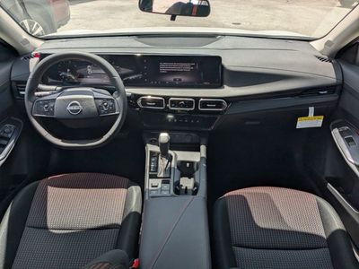 2026 Nissan Sentra — photo 13 view