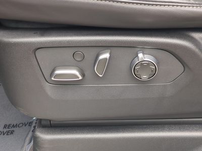2023 Cadillac Escalade - Photo 21