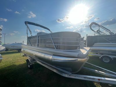 2023 Godfrey Sweetwater Xperience 1680 FX - Photo 10