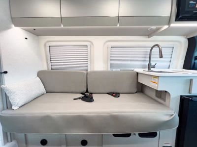 2027 Thor Motor Coach TRANQUILITY — photo 7 view