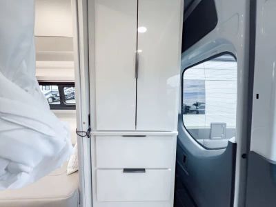 2027 Thor Motor Coach TRANQUILITY — photo 17 view