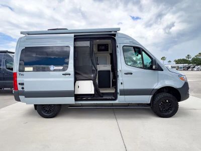 2027 Thor Motor Coach TRANQUILITY — photo 22 view