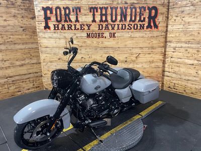 2025 Harley-Davidson FLHRXS - Road King Special - Photo 2