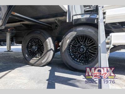 2026 Brinkley Model Z - Photo 11